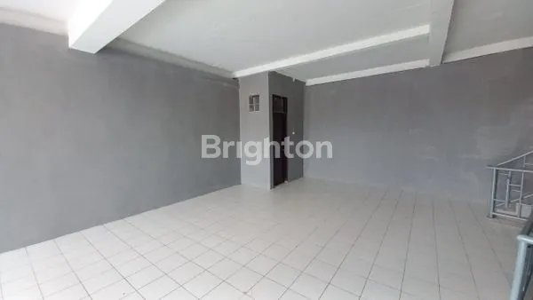 image RUKO 3,5 LANTAI BARU RENOVASI SIAP PAKAI MOH TOHA (5)