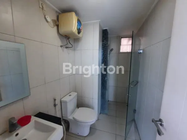 image APARTEMEN VIA CIPUTRA WORLD 3  BEDROOM (5)