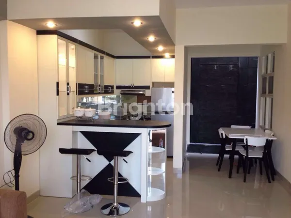 image RUMAH 2,5 LANTAI TENGAH KOTA DI DHARMA MOJO REGENCY DEKAT KAMPUS UNAIR, GALAXY MALL (4)