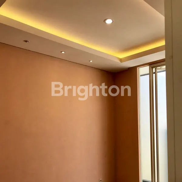 image RUMAH MINIMALIS 2 LANTAI DI RUNGKUT ASRI DEKAT SUPERINDO (2)