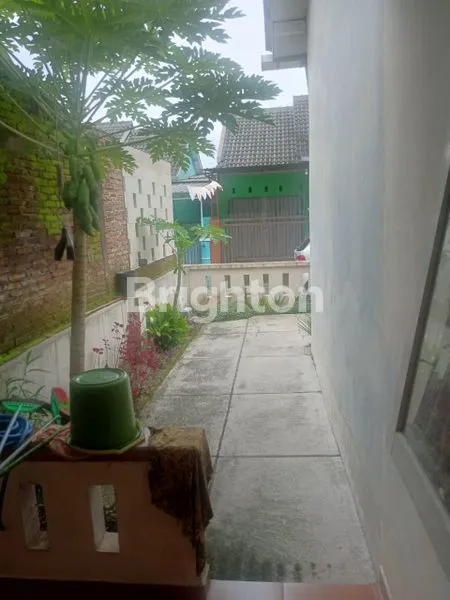 image RUMAH PABELAN SALATIGA (2)