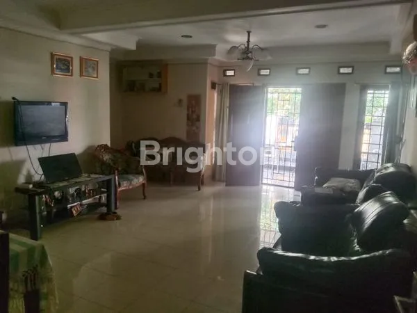 image RUMAH DUREN JAYA BEKASI TIMUR LOKASI STRATEGIS BEBAS BANJIR (3)