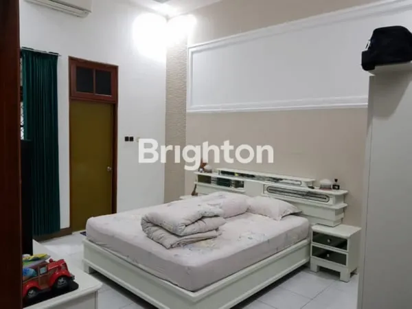 image TAMAN DEPAN BELAKANG CLEAN DKT MANYAR KERTOARJO,WISMA PERMAI BARAT,SUTOREJO PRIMA SELATAN,MULYOSARI,WISMA MUKTI,KLAMPIS ANOM,KLAMPIS INDAH,PURI GALAXY BUMI PERMAI ARAYA,KERTAJAYA INDAH TIMUR,DHARMAHUSADA INDAH,MANYAR TOMPOTIKA,MANYAR TIRTOYOSO,REGENCY 21 (6)