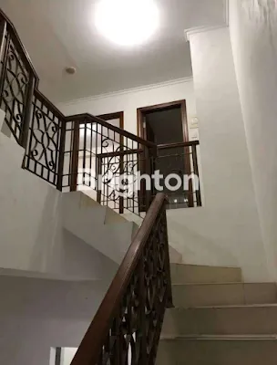 image SEMI FURNISH WATERPLACE GARDEN MANSION (3)