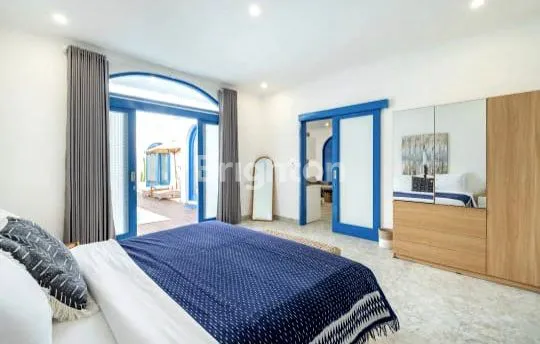 image VILA BARU CANTIK PRIME LOCATION SANTORINI STYLE DI SEMINYAK BALI (5)