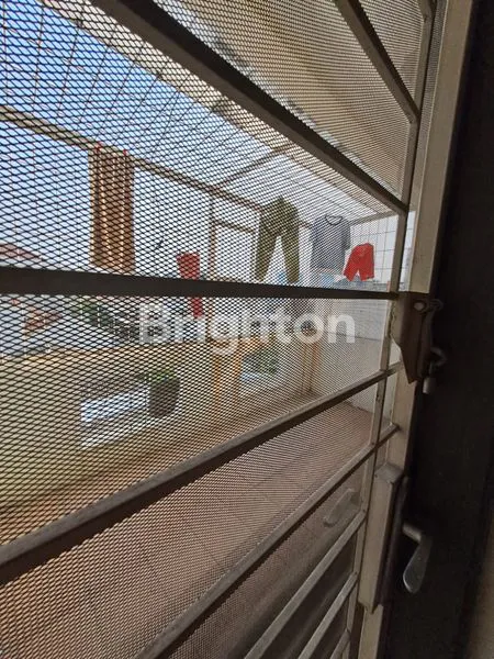 image RUMAH 2 LANTAI DEKAT PASAR MUARA KARANG  (7)