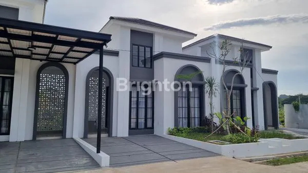 image RUMAH CANTIK MODEL BARU DI JUAL DI PERUMAHAN GRAND SENYIUR CITY (1)