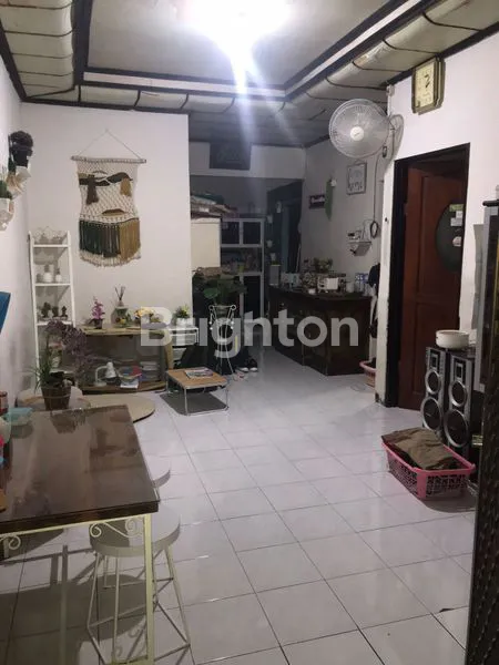 image RUMAH 1,5 LANTAI KEBRAON (3)