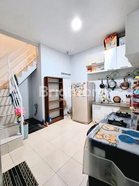 image RUMAH CANTIK 2 LANTAI LINGKUNGAN TENANG & STRATEGIS DI DURI KEPA, JAKARTA BARAT (5)