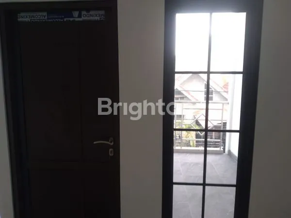 image RUMAH BARU DIBANGUN BEKASI 2 LANTAI DI TAMAN HARAPAN BARU (7)