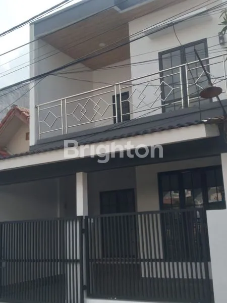 image RUMAH BARU DIBANGUN BEKASI 2 LANTAI DI TAMAN HARAPAN BARU (3)