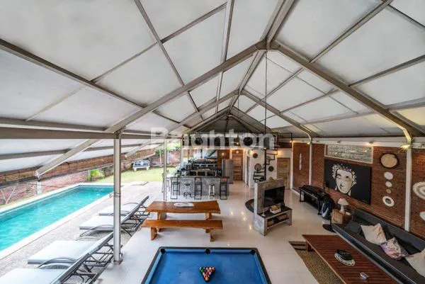 image PRIVATE VILLA 4 BR  KEROBOKAN (2)