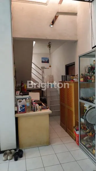 image RUMAH 1,5 LANTAI DI MOJOARUM (2)