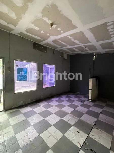 image GUDANG EX BENGKEL STRATEGIS DEKAT KUNINGAN MAMPANG PRAPATAN JAKARTA SELATAN (5)