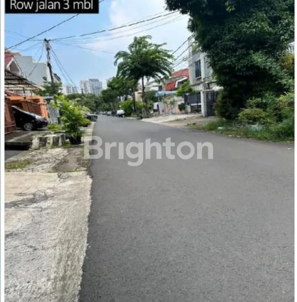 image RUMAH BARU 3 LANTAI INDENT TANJUNG DUREN. JAKARTA BARAT (5)