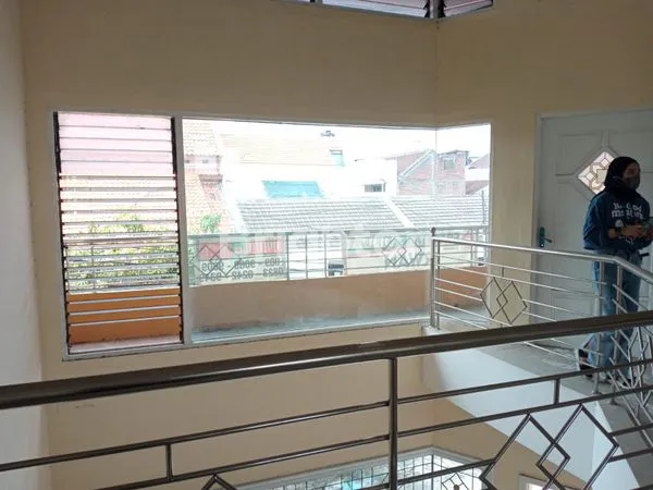 image JUAL CEPAT-MURAH RUMAH 3 LANTAI, LOKASI STRATEGIS CANDI LONTAR, FASILITAS2 UMUM LENGKAP (7)