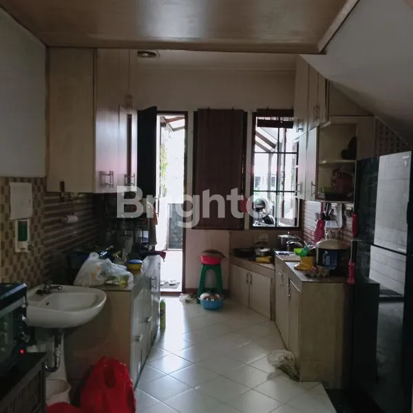 image RUMAH BAGUS ADEM, BERSIH DI GRIYA LOKA BSD (4)