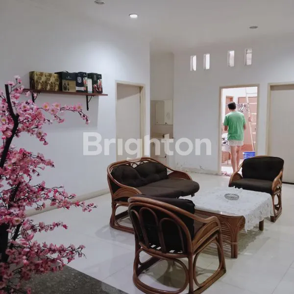 image RUMAH BAGUS ADEM, BERSIH DI GRIYA LOKA BSD (6)