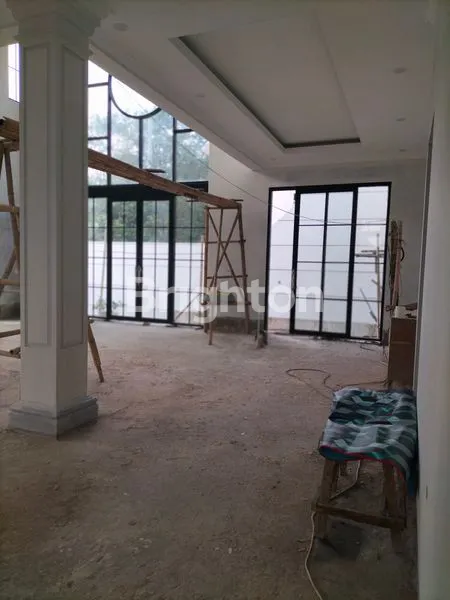 image RUMAH BARU, KOKOH, MEWAH DI COUNTRY WOOD SENTUL CITY (5)