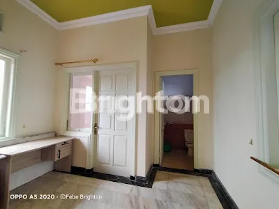 image RUMAH MEWAH + KOLAM RENANG DI DIENG MALANG (19)