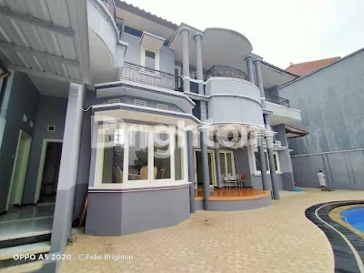 image RUMAH MEWAH + KOLAM RENANG DI DIENG MALANG (26)