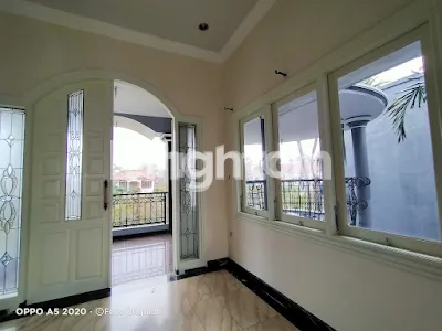 image RUMAH MEWAH + KOLAM RENANG DI DIENG MALANG (36)