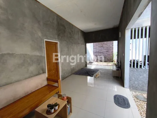 image RUMAH COLOMADU, LUAS DAN ASRI (3)