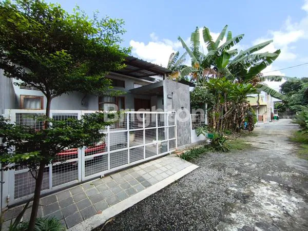 image RUMAH COLOMADU, LUAS DAN ASRI (1)