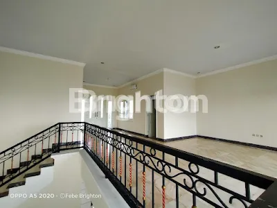 image RUMAH MEWAH + KOLAM RENANG DI DIENG MALANG (47)