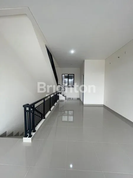 image RUKO HAMPTON PROMENADE DI GADING SERPONG (6)