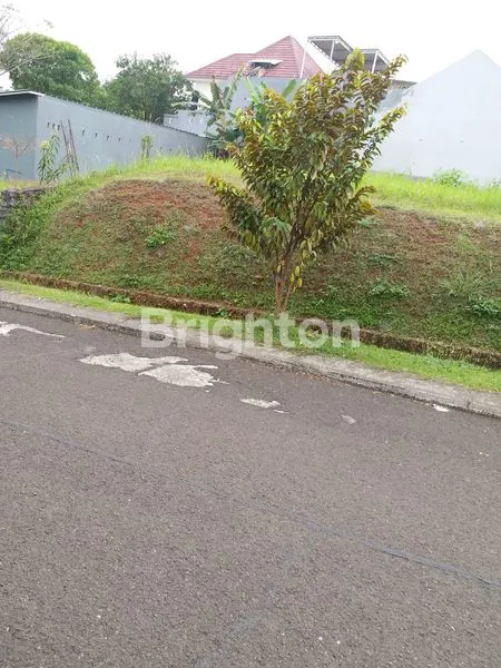 image TANAH KAVLING SIAP BANGUN CIMANGGIS HOEK ASRI AMAN (3)