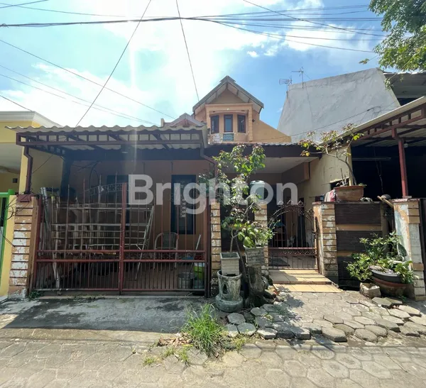 image RUMAH HITUNG TANAH LOKASI STRATEGIS DEKAT PAKUWON CITY MULYOSARI SUTOREJO KERTAJAYA  DHARMAHUSADA KENJERAN MERR KEPUTIH ITS UNAIR WIDYA MANDALA WM GALAXY MALL (2)