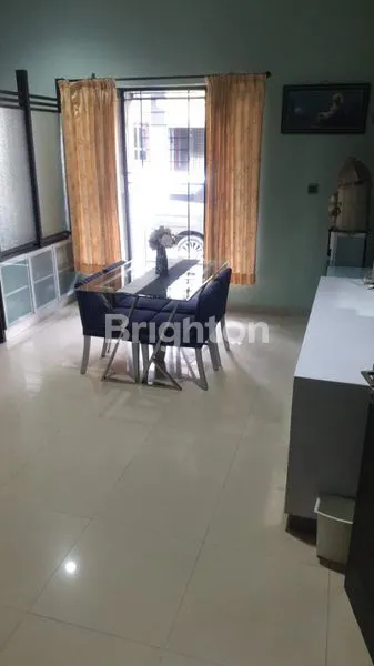 image RUMAH MANYAR (8)