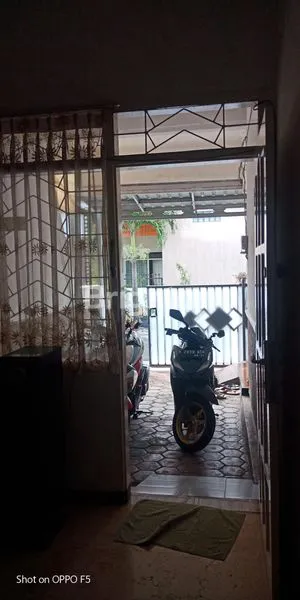 image RUMAH DEKAT HOTEL GRAND MERCURE MIRAMA MALANG (5)