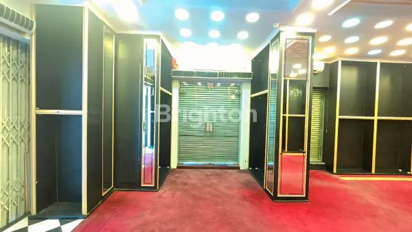 image BANGUNAN TOKO 1 LANTAI, BANGUNAN & INTERIOR BAGUS STRATEGIS BEBAS BANJIR DI PASAR BARU, JAKARTA PUSAT (4)