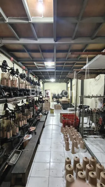 image RUKO GANDENG DEPAN BELAKANG 2 LANTAI PASAR PAGI ASEMKA JAKARTA BARAT ATAP BAJA RINGAN LT 151 LB 300 HGB LEBAR 4,5METER (3)