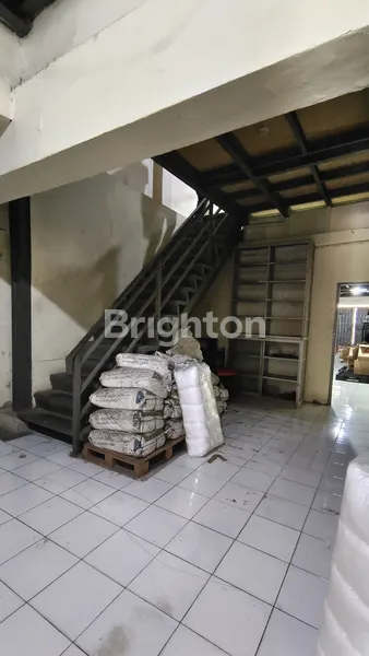 image RUKO GANDENG DEPAN BELAKANG 2 LANTAI PASAR PAGI ASEMKA JAKARTA BARAT ATAP BAJA RINGAN LT 151 LB 300 HGB LEBAR 4,5METER (4)