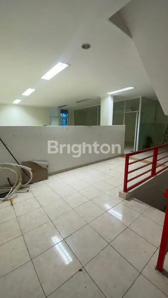 image RUKO 3 LANTAI BSB (3)