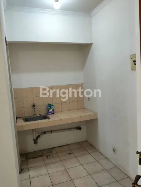 image APARTMENT GADING MEDITERANIA TOWER CASA (4)