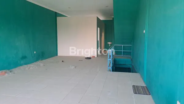 image RUKO 3 LANTAI KM 13 (3)