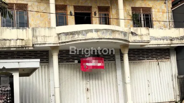 image RUKO GANDENG 3 RUKO SEKALIGUS LANTAI DUA MURAH STARATEGIS KAWASAN DENPASAR BARAT GUNUNG TANGKUBAN PERAHU  (1)