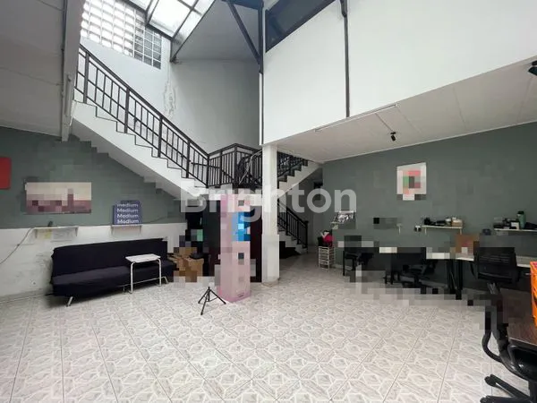 RUMAH USAHA SAYAP RIAU BANDUNG