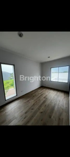 image GOLD ISLAND PIK CLUSTER SERENADE (4)