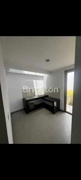 image GOLD ISLAND PIK CLUSTER SERENADE (7)