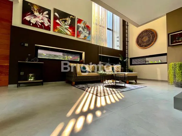 image RUMAH MEWAH HOOK SCANDINAVIAN DI HANOMAN KRAPYAK DEKAT BANDARA SEMARANG (3)