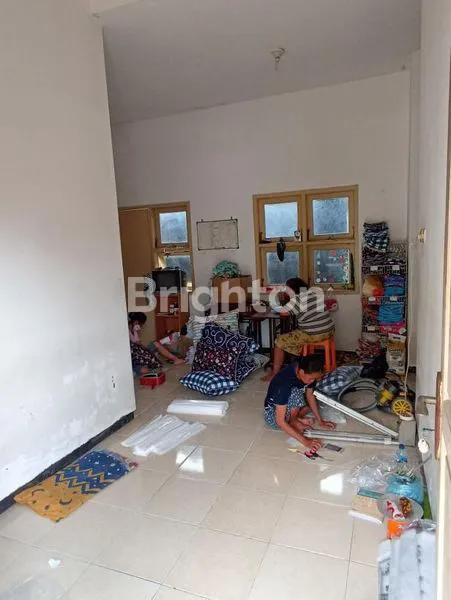 image RUMAH HOOK TERMURAH PALEM PERTIWI MENGANTI GRESIK  (2)