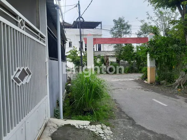 image GADING INDAH REGENCY AREA KEDUNG COWEK BERSIH TERAWAT SIAP HUNI RUMAH 1 LANTAI 6X13 SHM BONUS KANOPI (2)