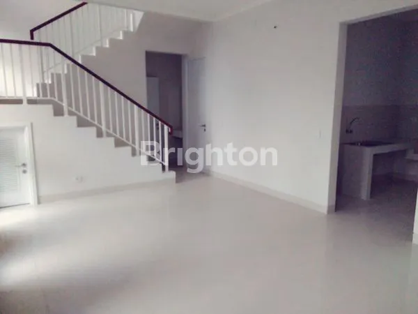 image RUMAH SIAP HUNI DI VIVACIA EMINENT BSD (4)