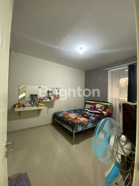 image BUTUH SEGERA LAKU!! RUMAH MEWAH SIAP HUNI TERMURAH DI SURABAYA BARAT DEKAT CITRALAND, WISATA BUKIT MAS, WIYUNG (5)