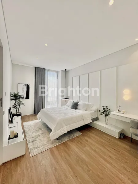 image RUMAH MODERN INDUSTRIAL SEMI FURNISHED SUTOREJO DEKAT MULYOSARI (7)